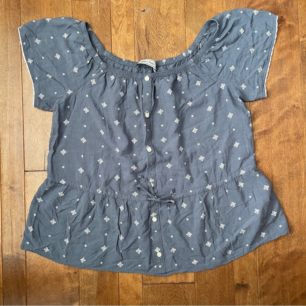 Abercrombie Off the shoulders Top